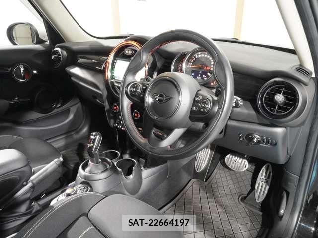 Bmw MINI 2019-11 5872239-15