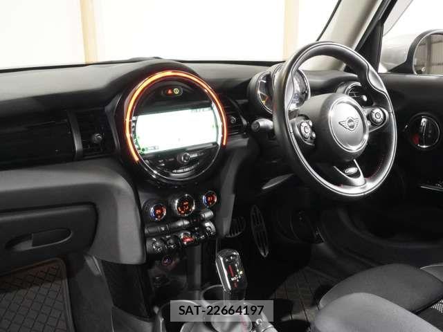 Bmw MINI 2019-11 5872239-17