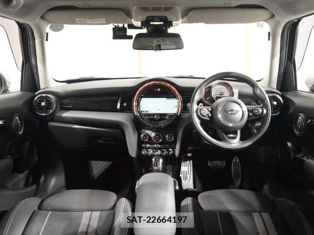 Bmw MINI 2019-11 5872239-3