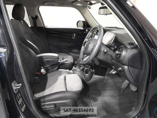 Bmw MINI 2022-05 5872229-12