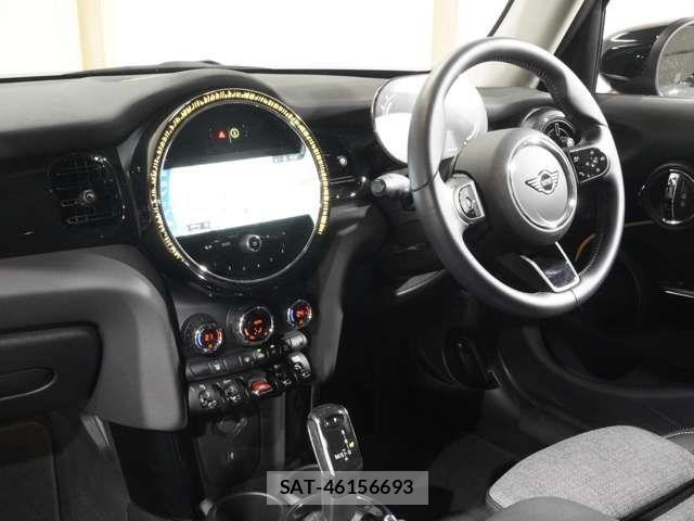 Bmw MINI 2022-05 5872229-17