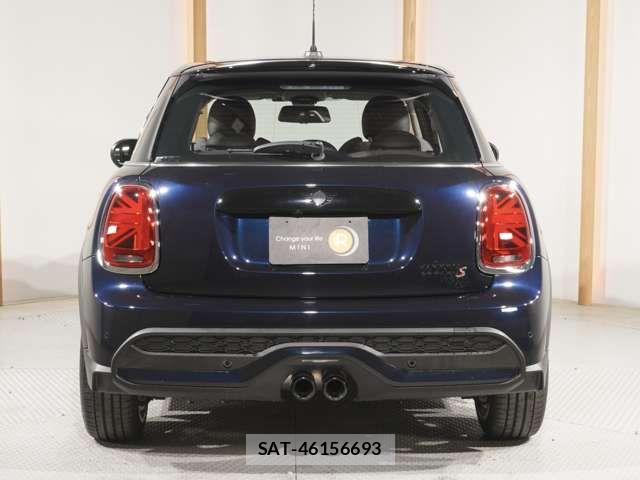 Bmw MINI 2022-05 5872229-8