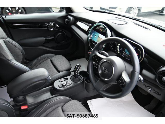 Bmw MINI 2021-12 6013101-17