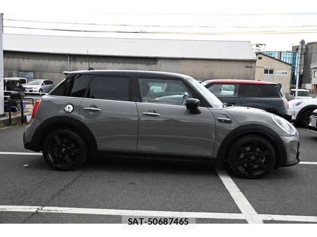 Bmw MINI 2021-12 6013101-3