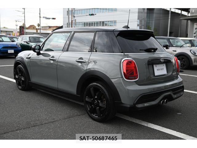 Bmw MINI 2021-12 6013101-6