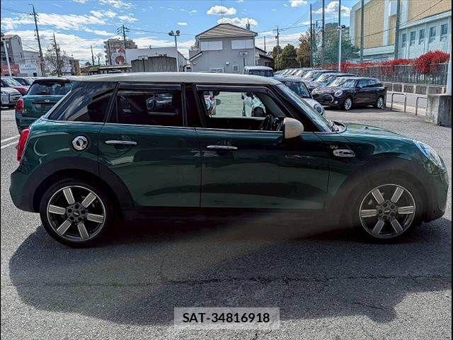 Bmw MINI 2019-10 6013103-11