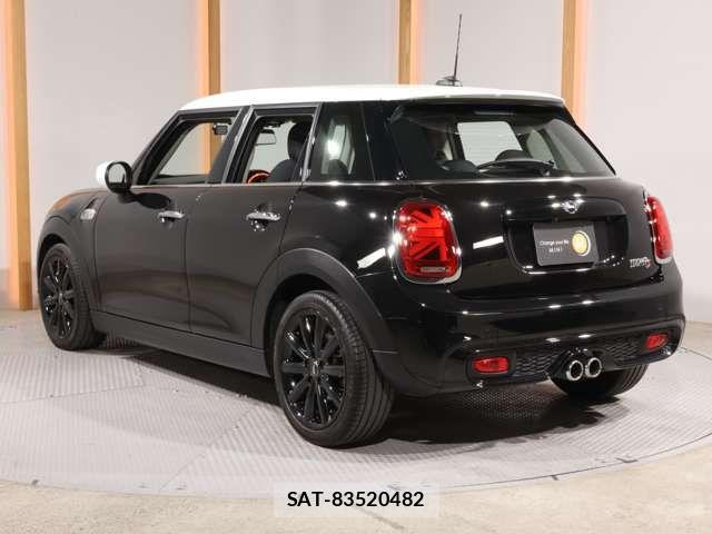 Bmw MINI 2021-03 6613286-9