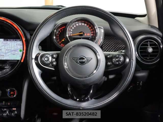 Bmw MINI 2021-03 6613286-16
