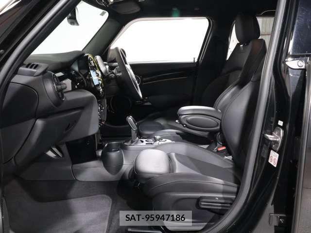 Bmw MINI 2023-07 6676923-11