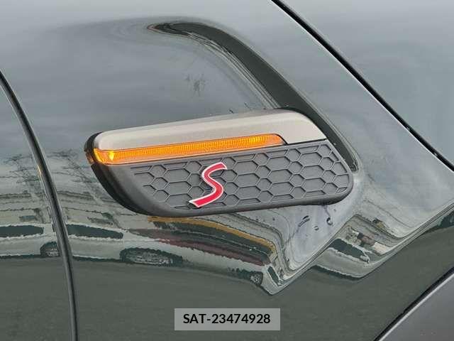 Bmw MINI 2023-03 6752408-11