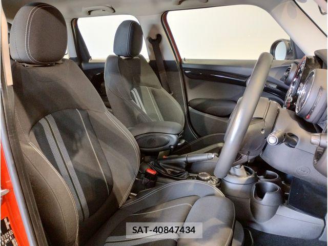 Bmw MINI 2019-05 6908475-10