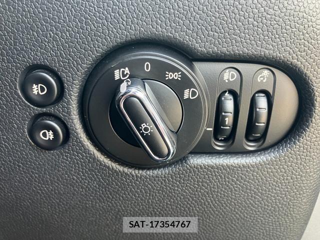 Bmw MINI 2019-08 6908473-19