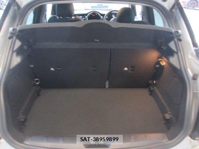 Bmw MINI 2024-04 6995672-12