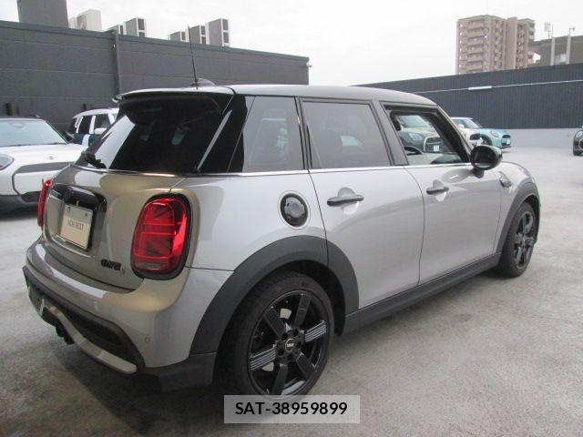 Bmw MINI 2024-04 6995672-13