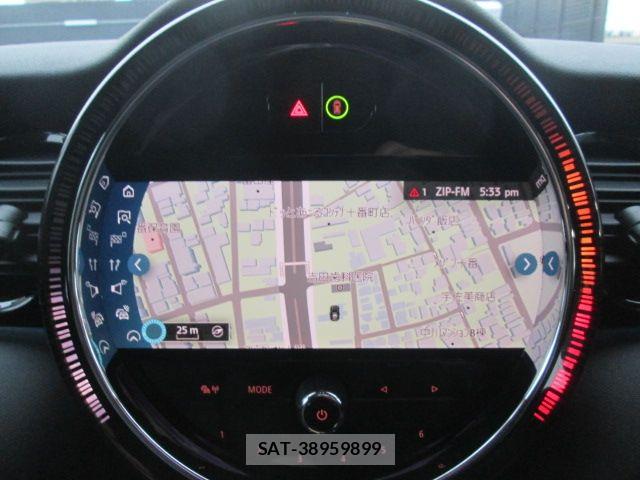 Bmw MINI 2024-04 6995672-18