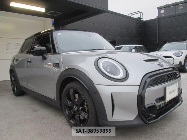 Bmw MINI 2024-04 6995672-2