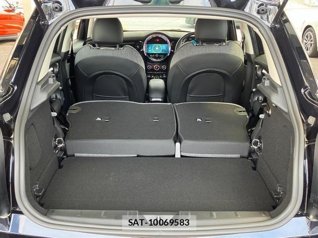 Bmw MINI 2021-06 7020903-15