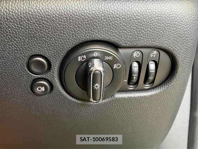Bmw MINI 2021-06 7020903-19