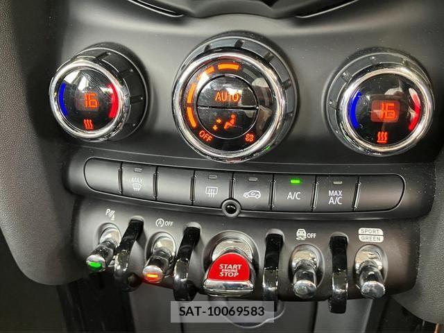Bmw MINI 2021-06 7020903-23