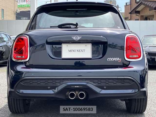 Bmw MINI 2021-06 7020903-4