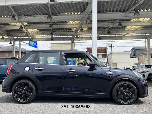 Bmw MINI 2021-06 7020903-8