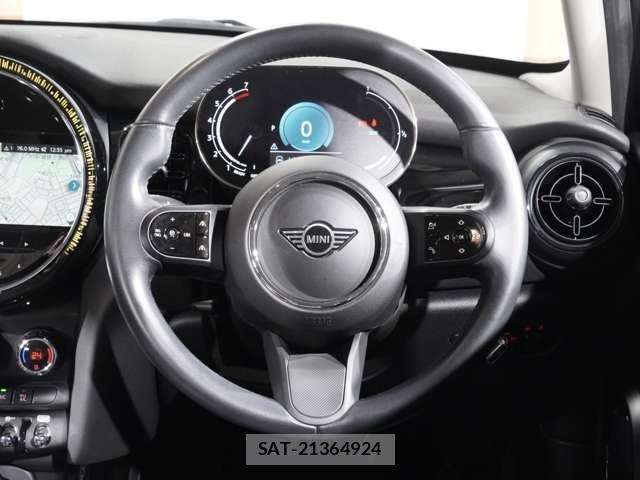 Bmw MINI 2021-08 7059594-13