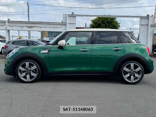 Bmw MINI 2020-03 7059599-5