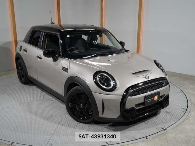 Bmw MINI 2024-04 7059591-18