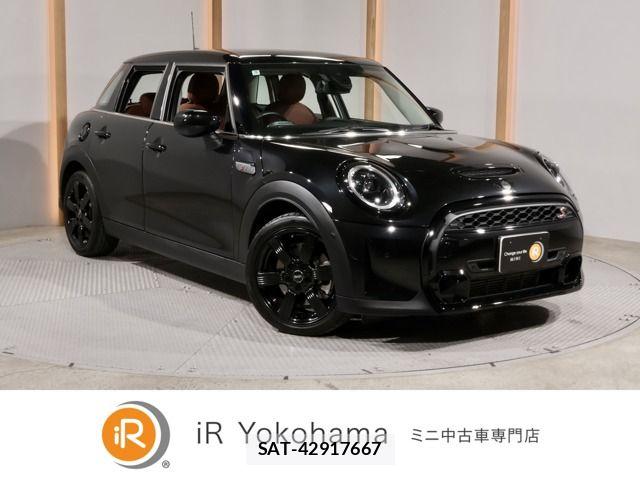 Bmw MINI 2022-06 7059589-0