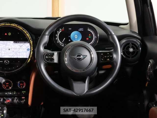 Bmw MINI 2022-06 7059589-16