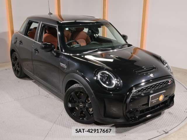 Bmw MINI 2022-06 7059589-18