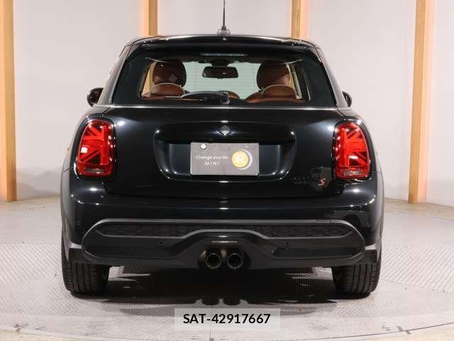 Bmw MINI 2022-06 7059589-8