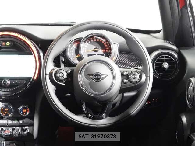 Bmw MINI 2021-05 7059597-16