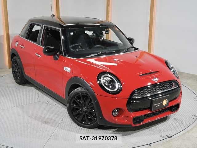 Bmw MINI 2021-05 7059597-18