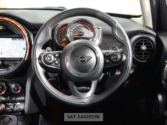 Bmw MINI 2021-03 7059595-16