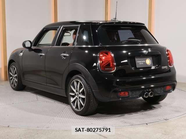 Bmw MINI 2018-12 7221836-9
