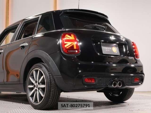 Bmw MINI 2018-12 7221836-25