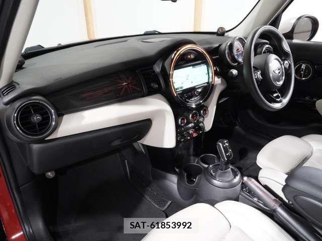 Bmw MINI 2018-11 7221834-14