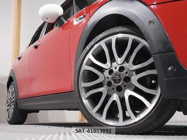 Bmw MINI 2018-11 7221834-19