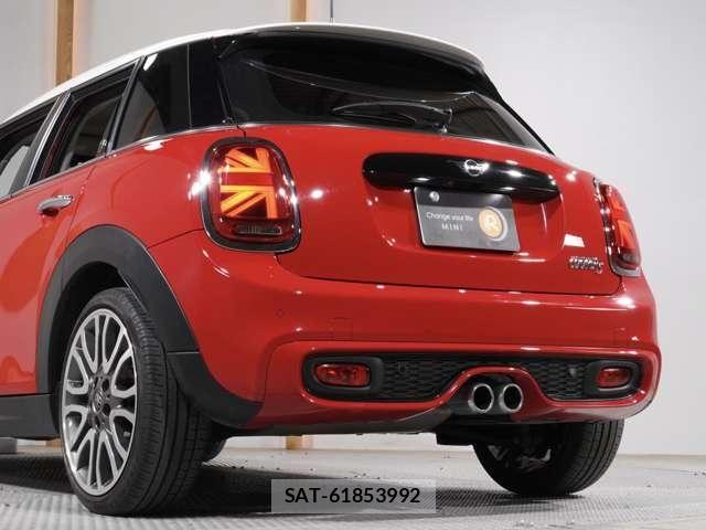 Bmw MINI 2018-11 7221834-26