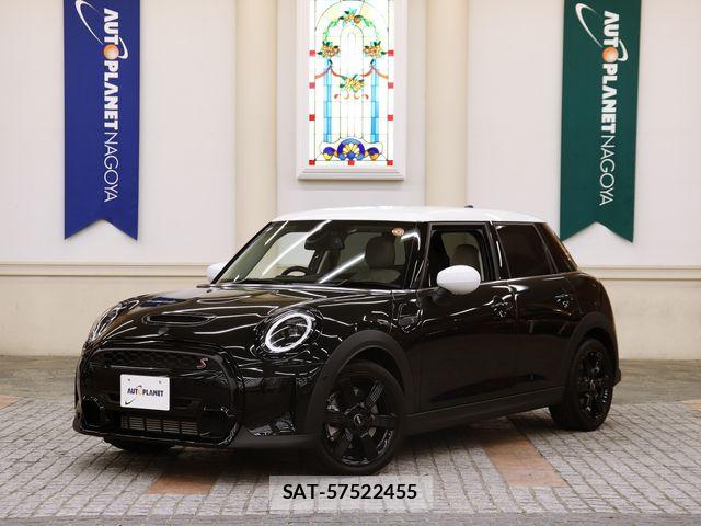 Bmw MINI 2022-09 7221838-0