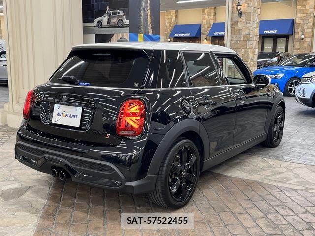 Bmw MINI 2022-09 7221838-9