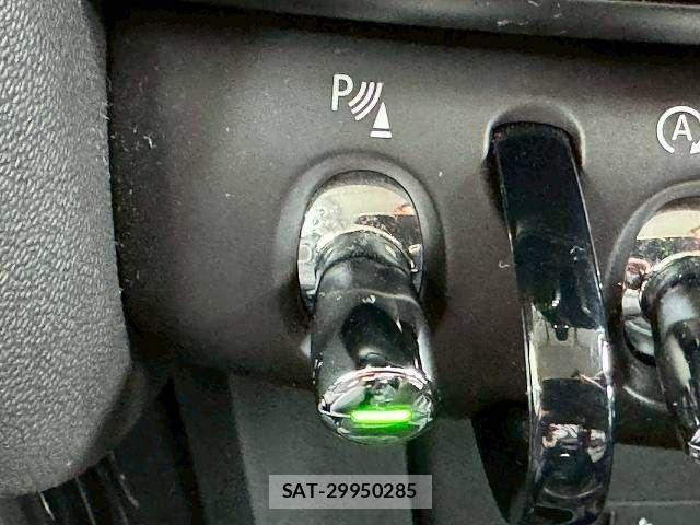 Bmw MINI 2019-03 7221833-6