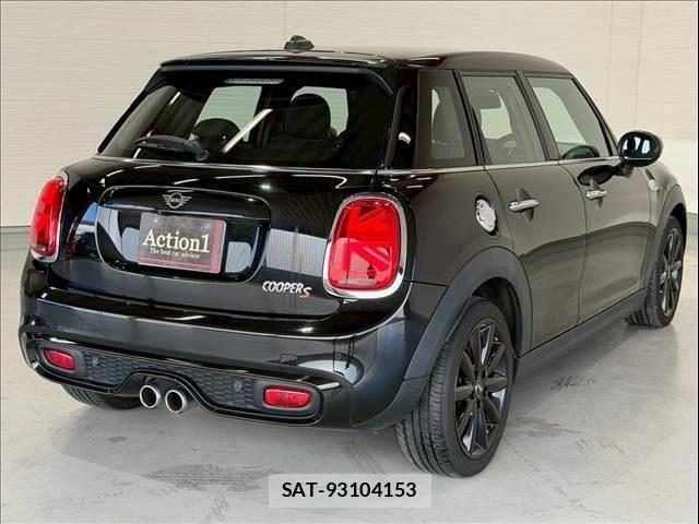 Bmw MINI 2020-06 7328417-4