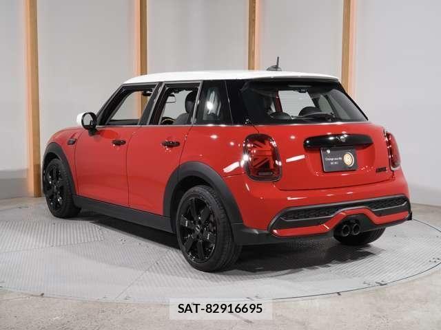 Bmw MINI 2022-04 7455817-9