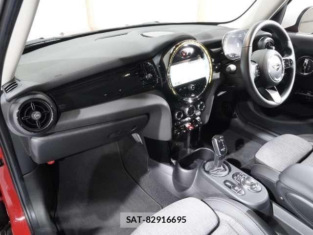 Bmw MINI 2022-04 7455817-14