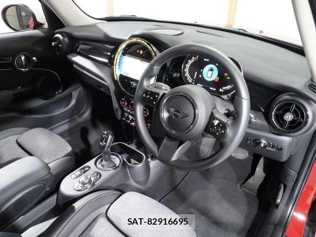 Bmw MINI 2022-04 7455817-17