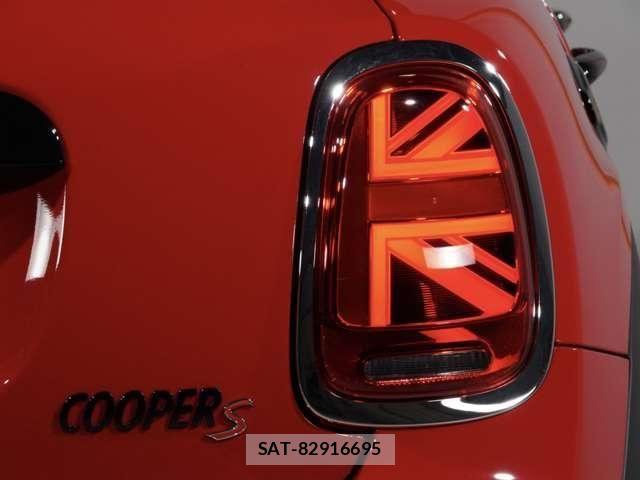 Bmw MINI 2022-04 7455817-26