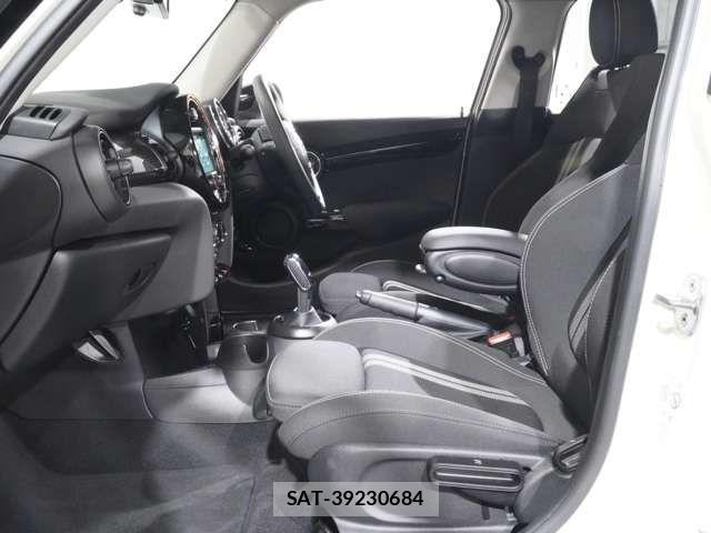 Bmw MINI 2019-03 7501562-11