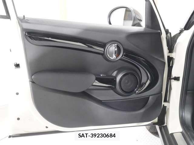 Bmw MINI 2019-03 7501562-13